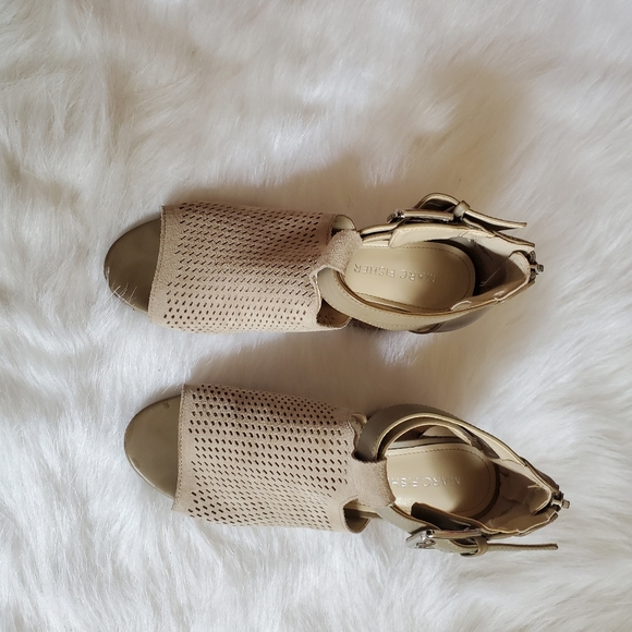 Marc Fisher Block Heels Size 6.5 - Picture 3 of 7